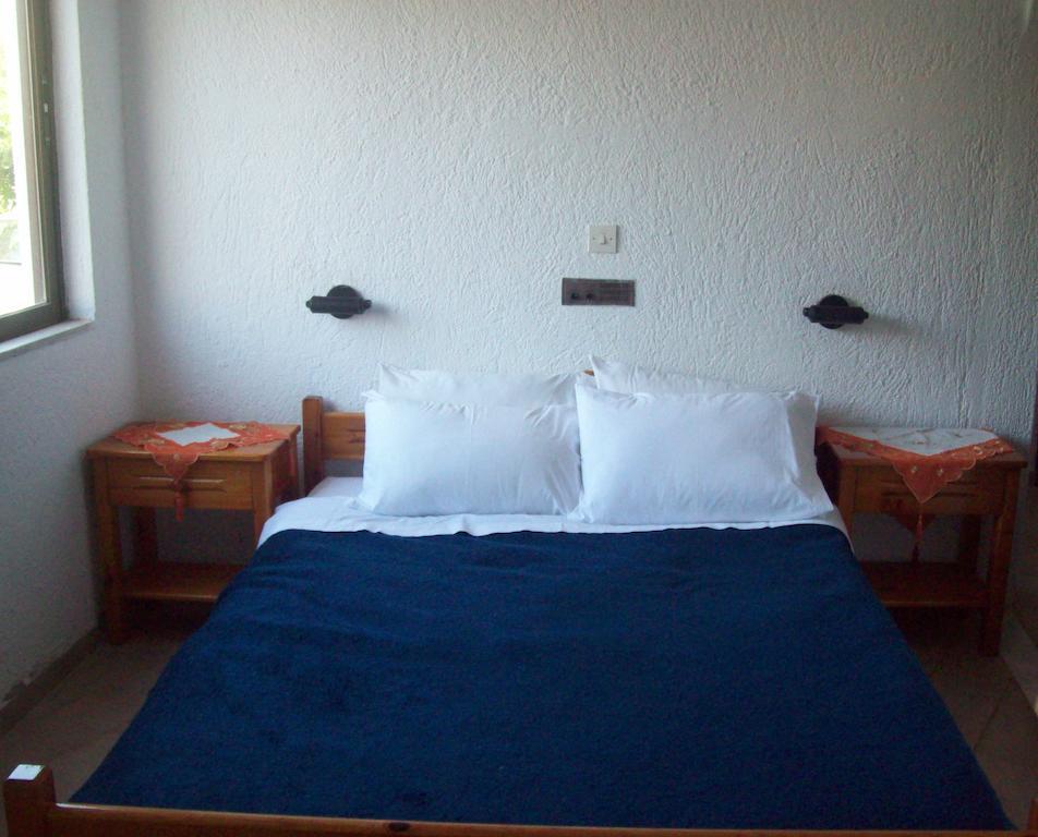 Gefyra Hotel Agios Nikolaos  Bilik gambar